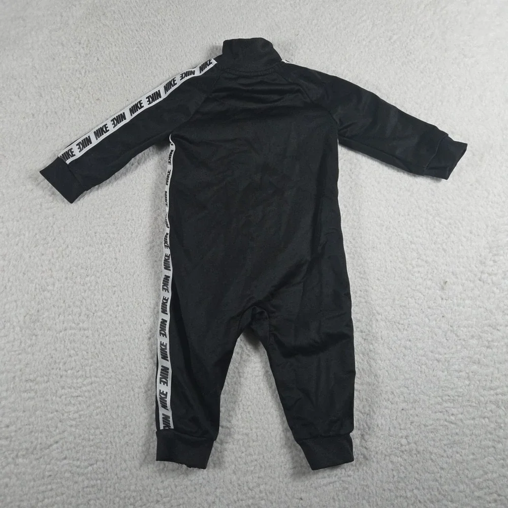Nike Tracksuit Coverall Size 12 Months Black Long Sleeve Full Zip Swoosh‎